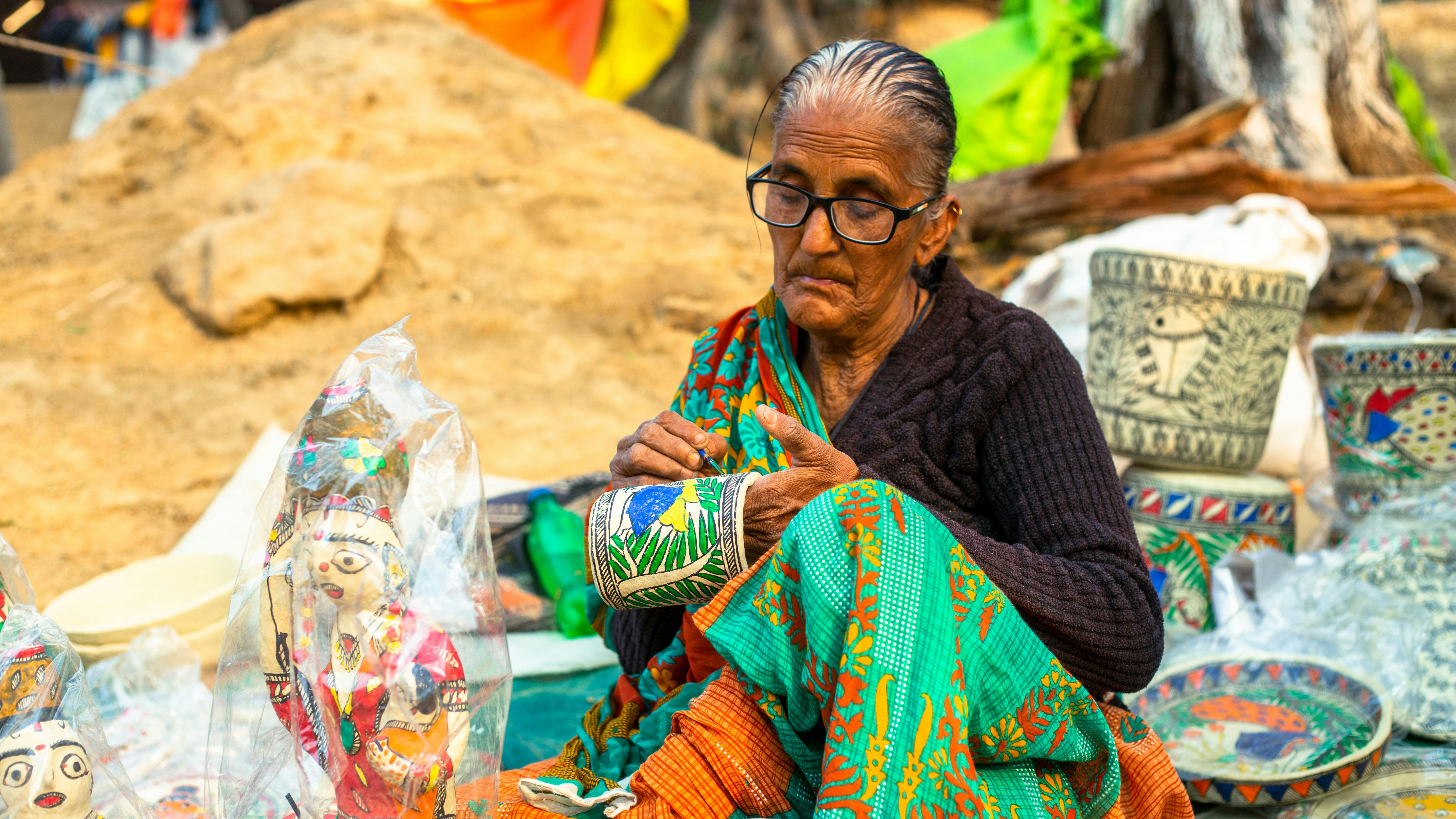 The Beauty Of Bead Weaving Unveiled: A Comprehensive Guide